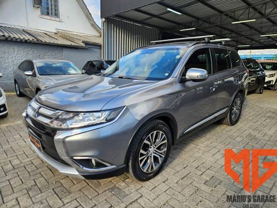 MITSUBISHI OUTLANDER 3.0 GT 4X4 V6 24V GASOLINA 4P AUTOMÁTICO